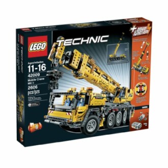 LEGO Technic 42009 Mobile Crane MK II Review - The Ultimate Building Set